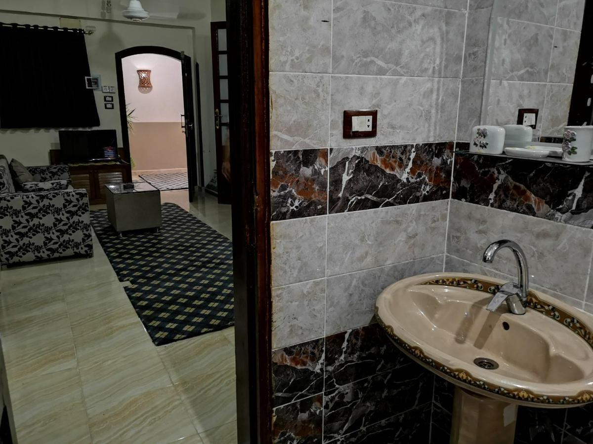 Luxor Hotel Bella Vista Apartments And Hotel ภายนอก รูปภาพ